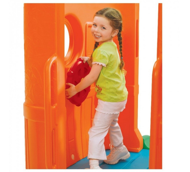 casa-de-juego-clubhouse-climber